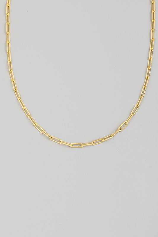 Oval Cable Chain Link Necklace in Gold