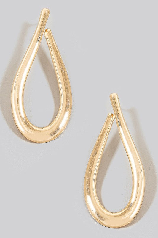 Oval Drop Earrings in Gold