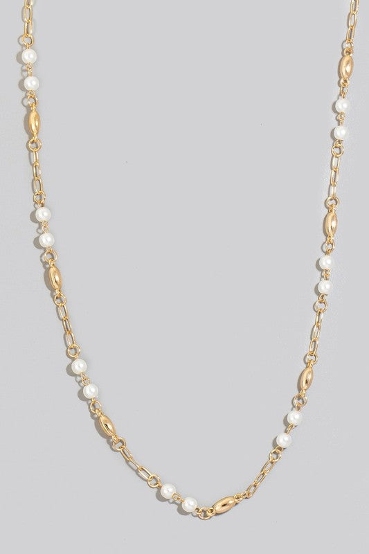 Pearl Station Chain Necklace in Gold