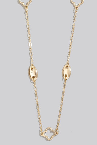 Clover & Oval Station Charm Necklace in Gold