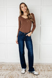 Jacqueline Mid Rise Frayed Hem Straight Leg Jean (ONLINE EXCLUSIVE)