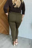 Magic Ankle Crop Skinny Pants in Olive (ONLINE EXCLUSIVE)