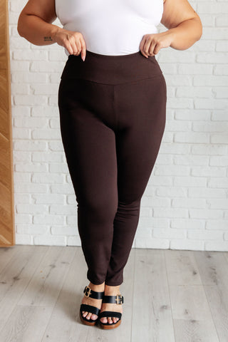 Magic Skinny 28" Pants in Chocolate (ONLINE EXCLUSIVE)