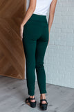 Magic Skinny 28" Pants in Hunter Green (ONLINE EXCLUSIVE)