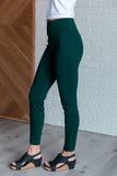 Magic Skinny 28" Pants in Hunter Green (ONLINE EXCLUSIVE)