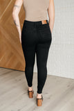 Nicole Tummy Control Skinny Jeans in Black (ONLINE EXCLUSIVE)